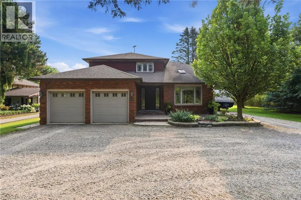 108 Highway 52, Hamilton